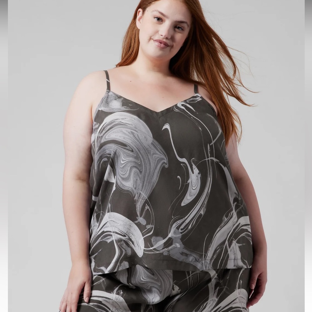ATHLETA - Calm Cool Cami Marble Gray White Silky NEW - Picture 2 of 4